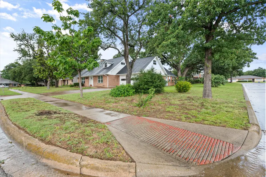 1600 Miller Court, Pantego, TX 76013 - #3