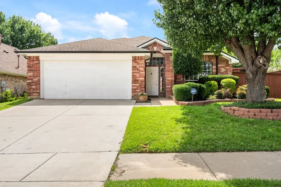 7105 Herman Jared Drive, North Richland Hills, TX 76182 - #2