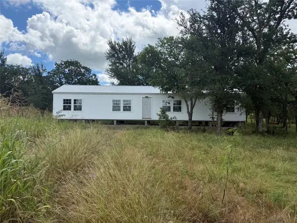 0 Cimarron Court, Runaway Bay, TX 76426