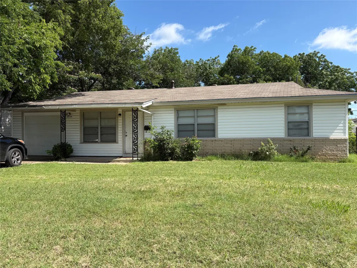 5235 Stanley Keller Road, Haltom City, TX 76117 - #1