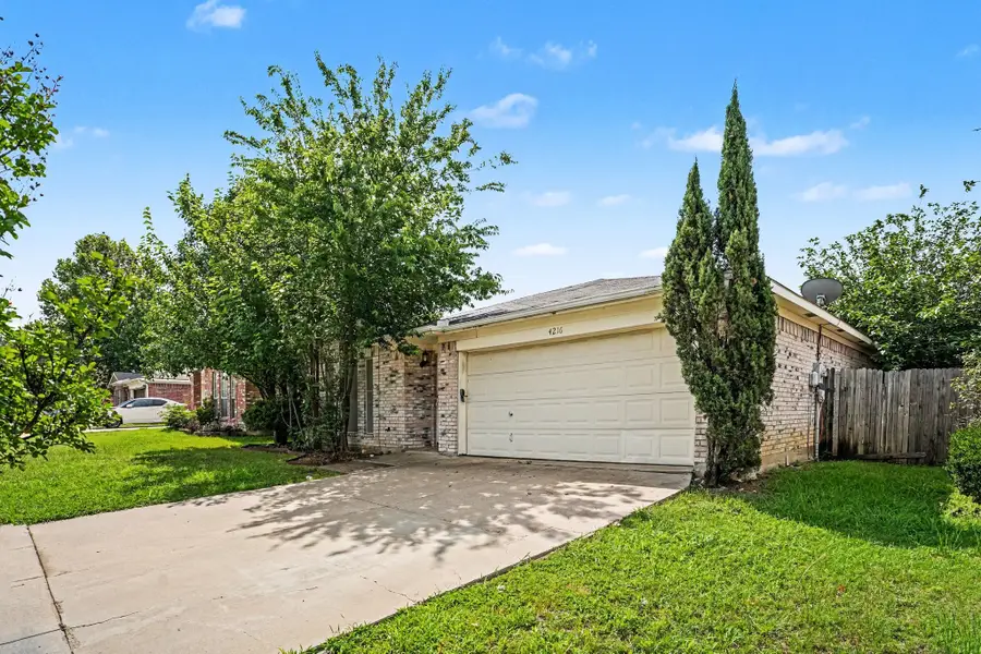 4216 Fernleaf Drive, Fort Worth, TX 76137 - #2