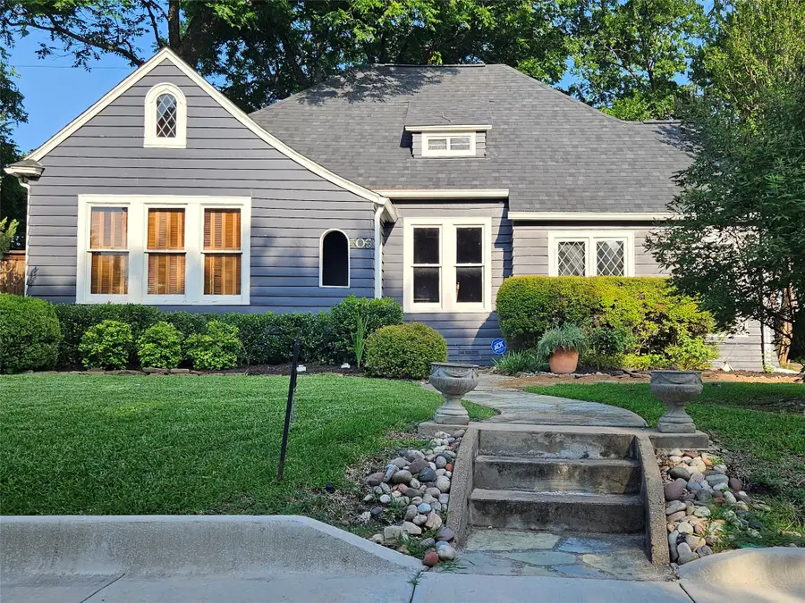 306 Harbin Avenue, Waxahachie, TX 75165 - #2