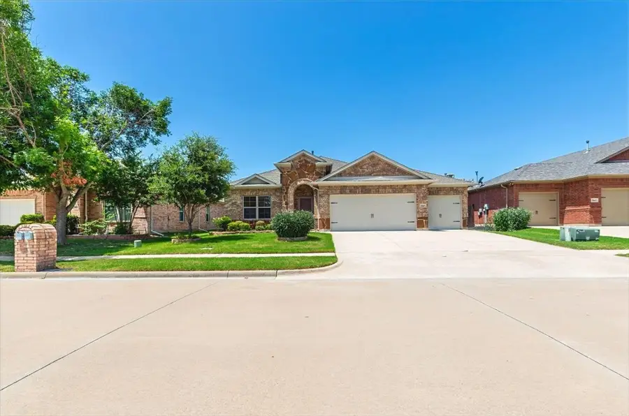 5847 Candlelight Lane, Grand Prairie, TX 75052 - #2