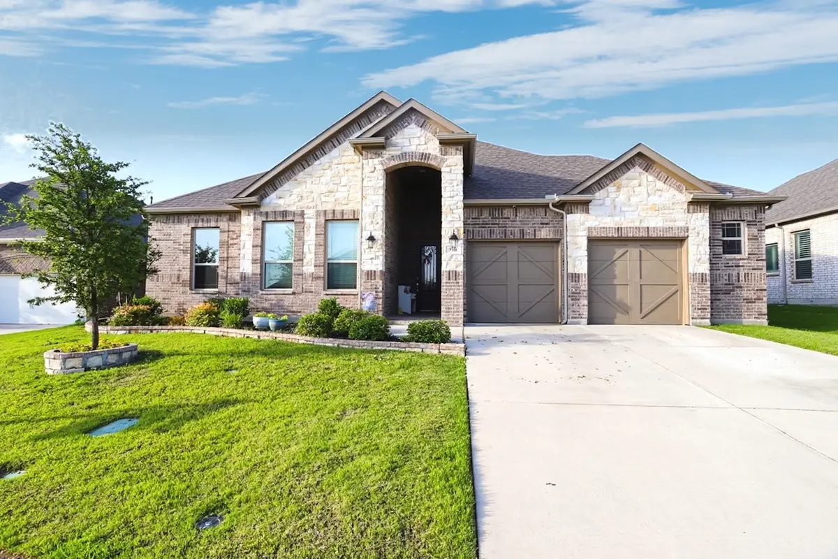 910 Park Vista Drive, Justin, TX 76247 - #1