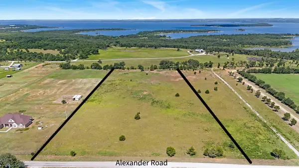 23623 Alexander Road, Pilot Point, TX 76258