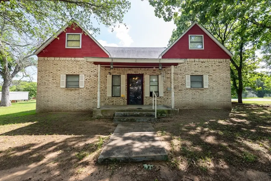 318 W Ross Street, Gorman, TX 76454 - #3