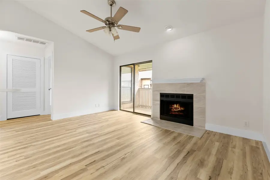 1204 Harwell Drive #2126, Arlington, TX 76011 - #3