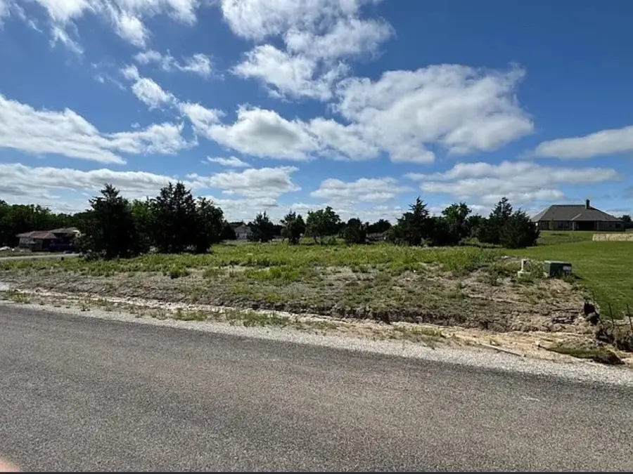 264 Carly Lane, Van Alstyne, TX 75495 - #2
