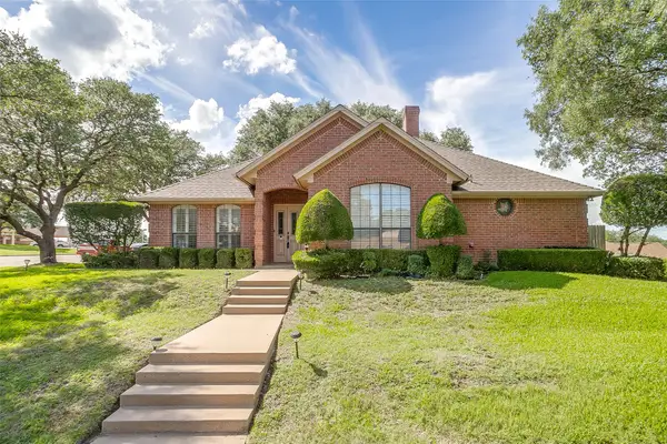 709 Berkley Drive, Cleburne, TX 76033