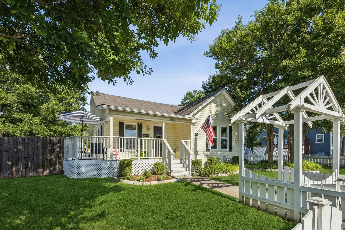 919 S Tennessee Street, McKinney, TX 75069 - #1