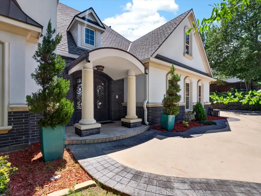 120 Hickory Ridge Drive, Highland Village, TX 75077 - #2