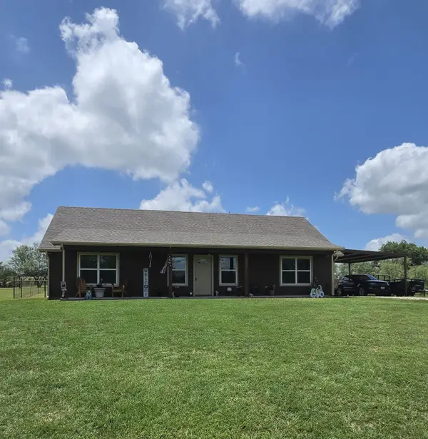 511 Erwin Road, Poolville, TX 76487