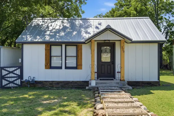 320 N Park Street, Dublin, TX 76446