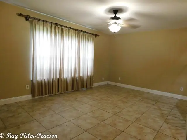 8020 Pines Road, Shreveport, LA 71129 - #3