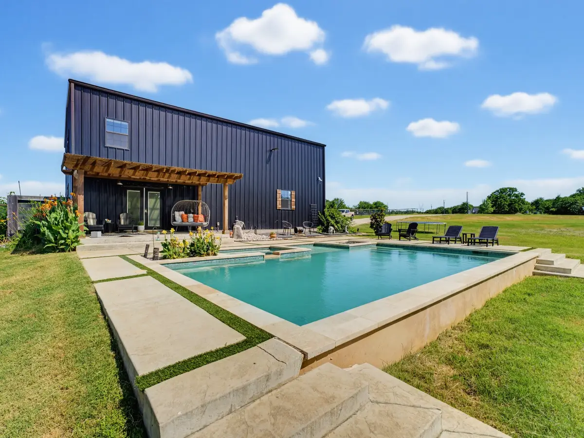 129 Coyote Cave Lane, Alvord, TX 76225 - #1