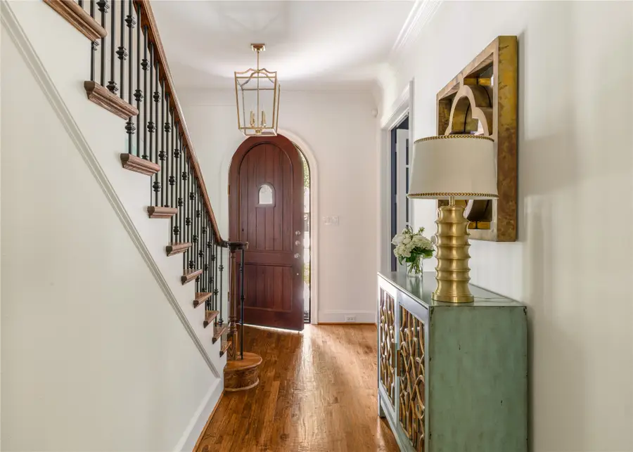 5301 Monticello Avenue, Dallas, TX 75206 - #2