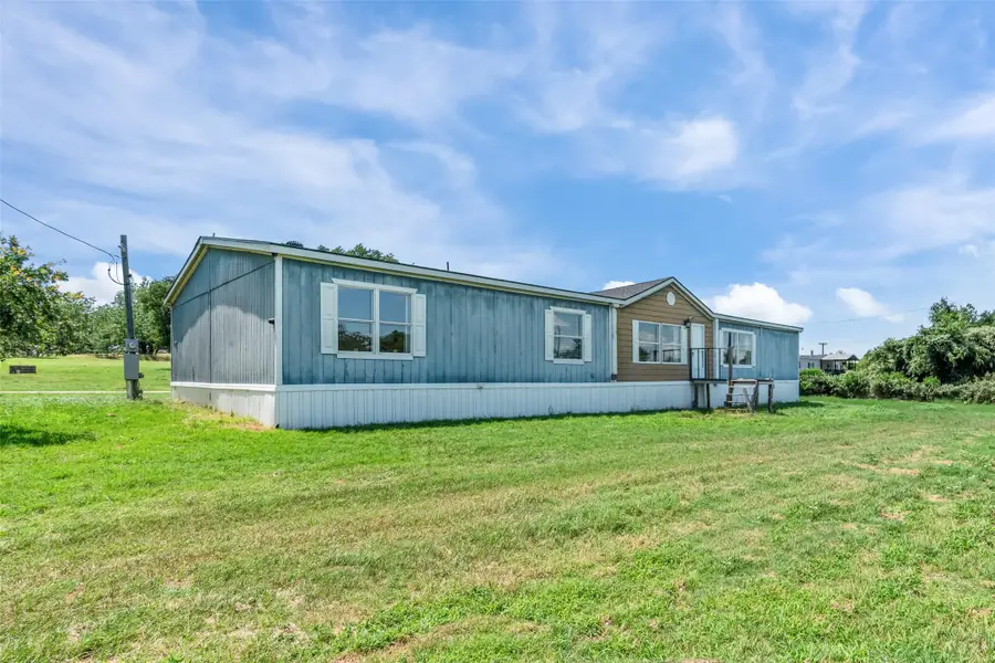 7962 Fm 920, Poolville, TX 76487 - #2