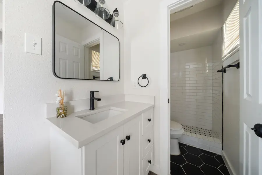 2126 Travis Drive, Carrollton, TX 75006 - #3