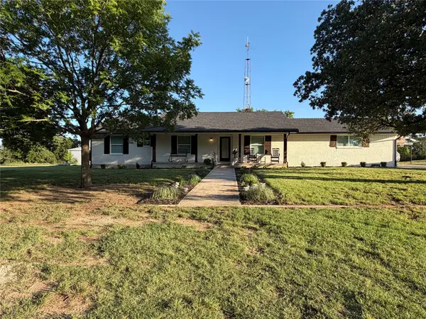 1306 Mcdaniel Street, Callisburg, TX 76240