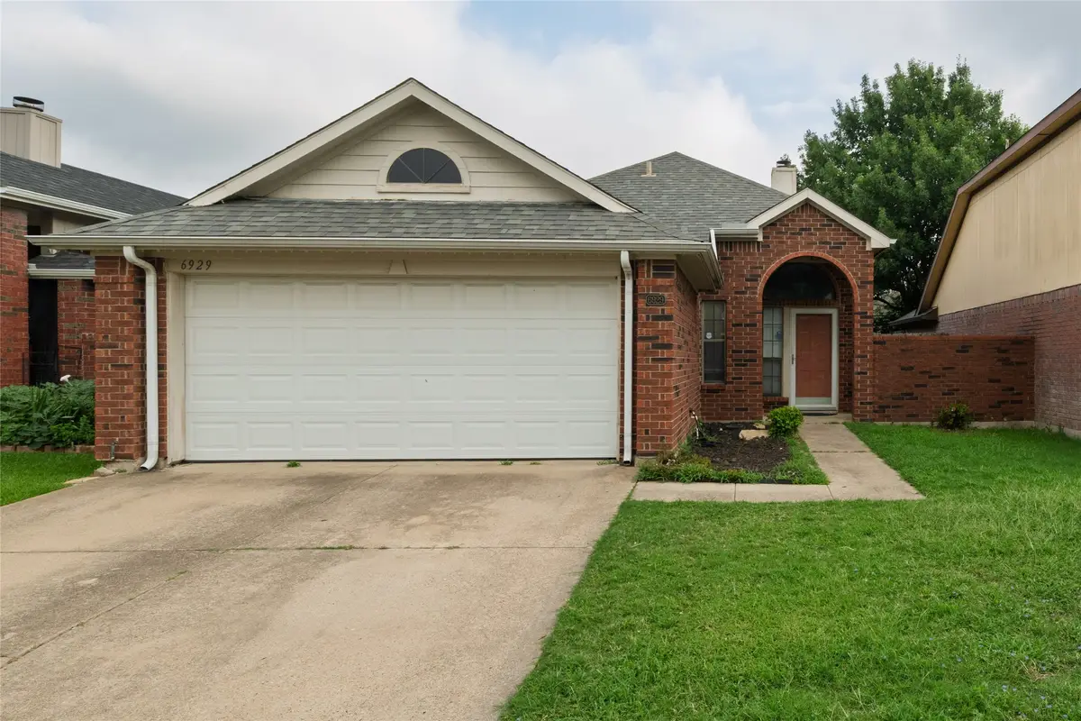 6929 Aston Drive, North Richland Hills, TX 76182 - #1