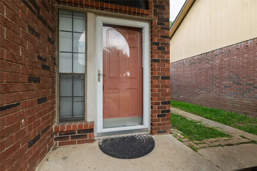 6929 Aston Drive, North Richland Hills, TX 76182 - #3