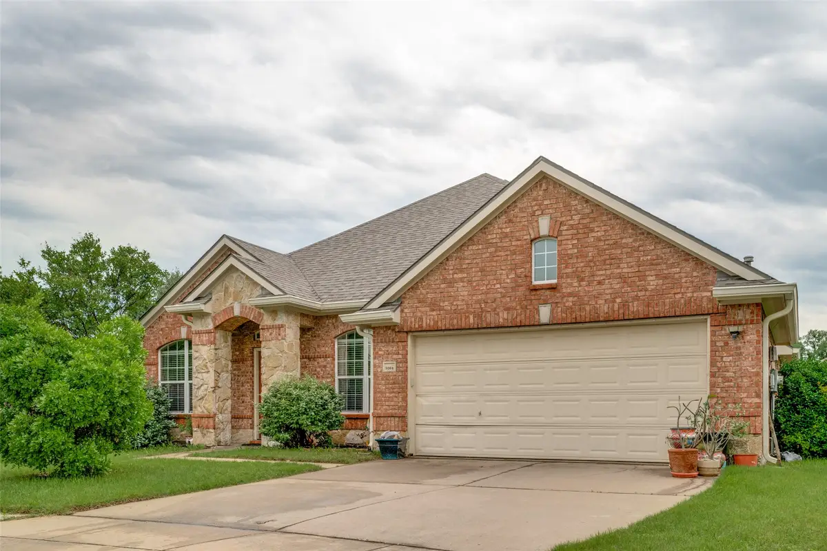 9204 Lockhart Drive, Arlington, TX 76002 - #1