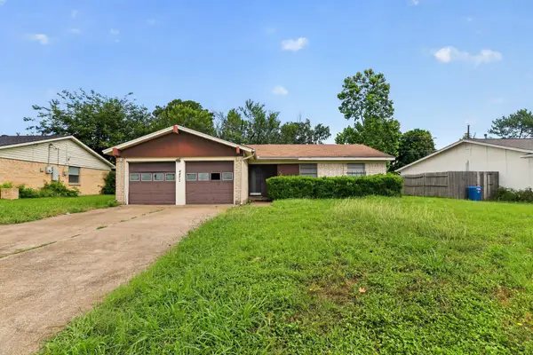 447 Azalea Lane, Duncanville, TX 75137