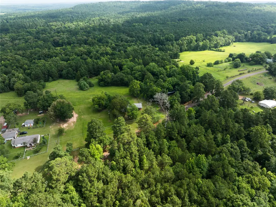 519 An County Road 450, Palestine, TX 75803 - #2