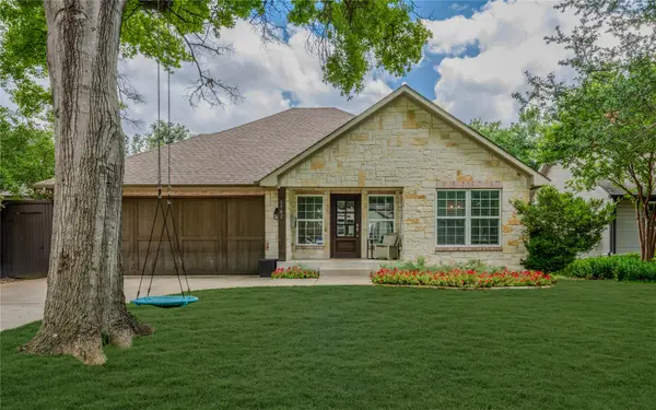 3982 Beechwood Lane, Dallas, TX 75220