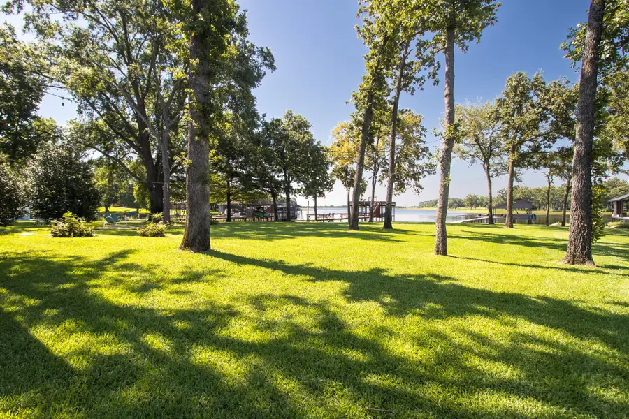 516 Arrowwood Beach Road, Trinidad, TX 75163 - #2