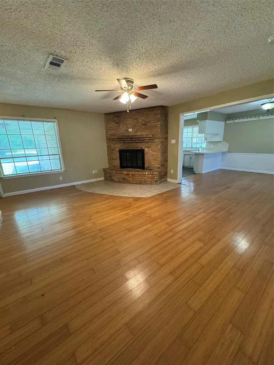 512 E Willow Lane, Princeton, TX 75407 - #2