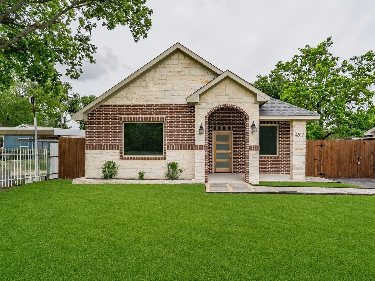 4617 Merida Avenue, Fort Worth, TX 76115 - #1