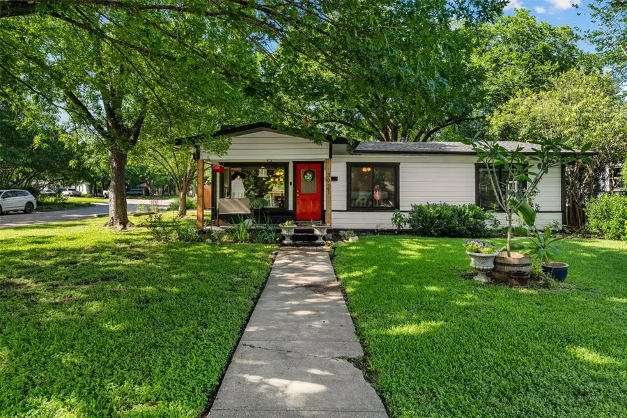 3921 Austin Avenue, Waco, TX 76710 - #3