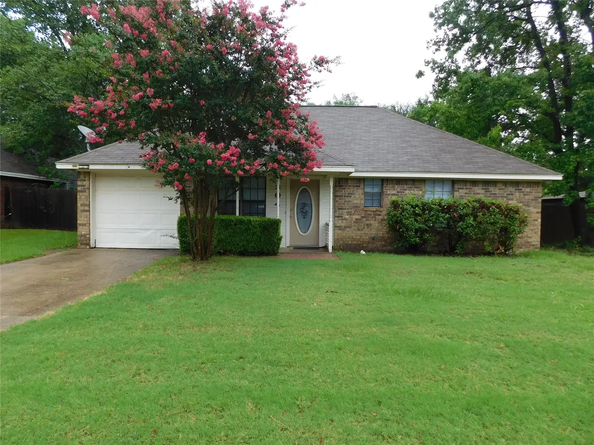 304 Joshua Street, Denton, TX 76209 - #1