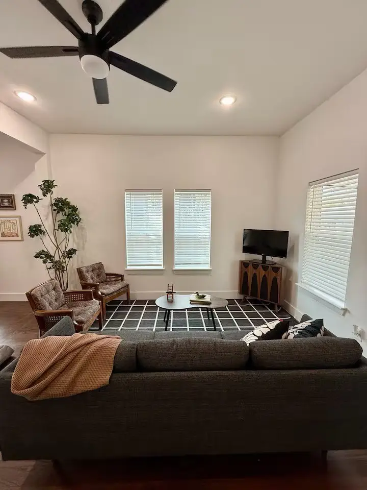 606 E Woodard Street, Denison, TX 75021 - #2