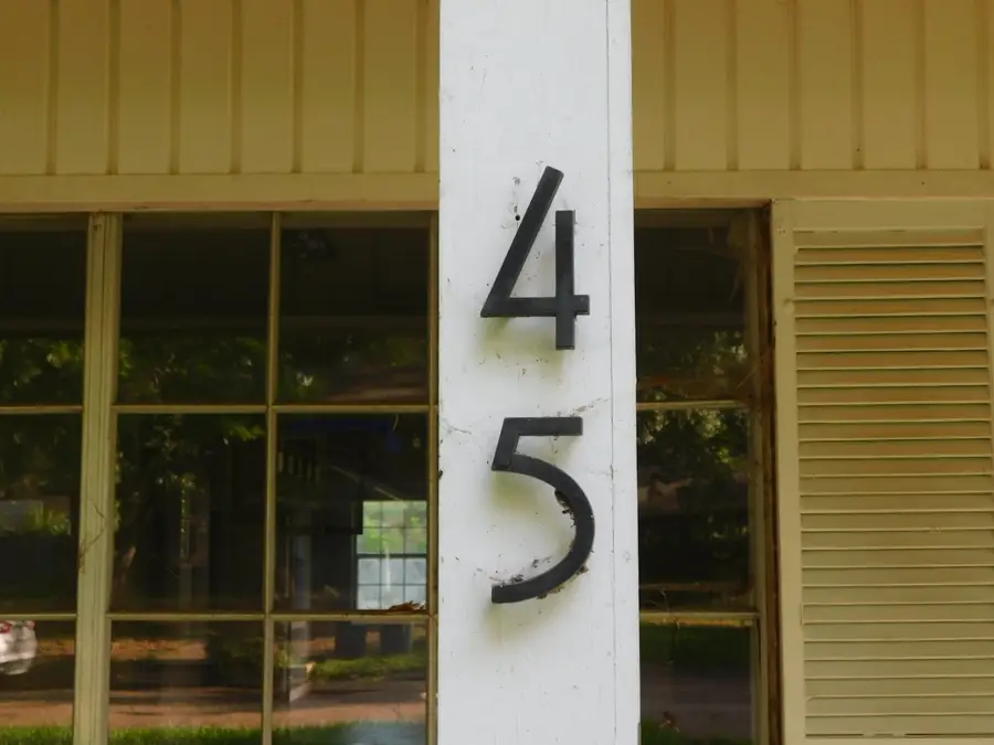 45 Broadmoor Drive, Texarkana, AR 71854 - #2