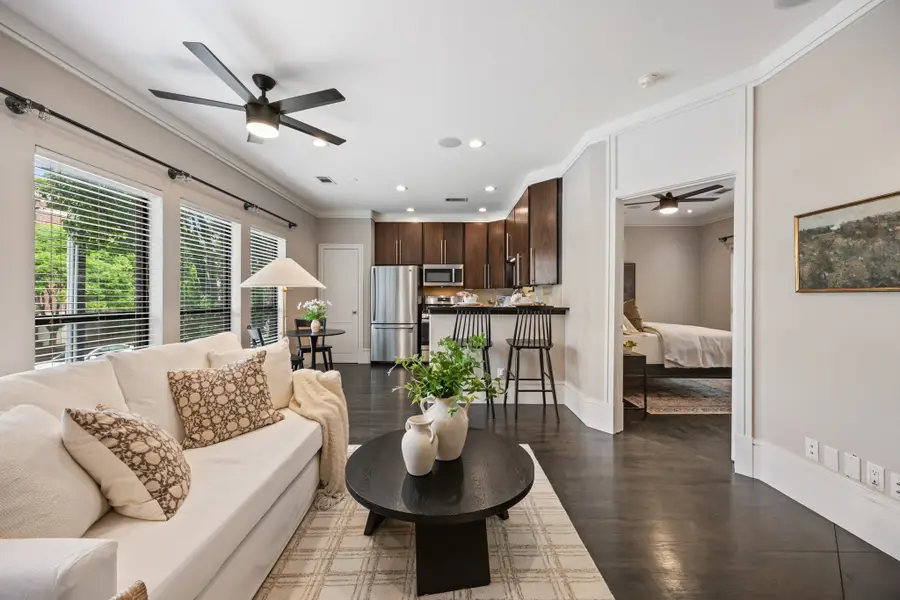 5801 Ross Avenue #B, Dallas, TX 75206 - #2