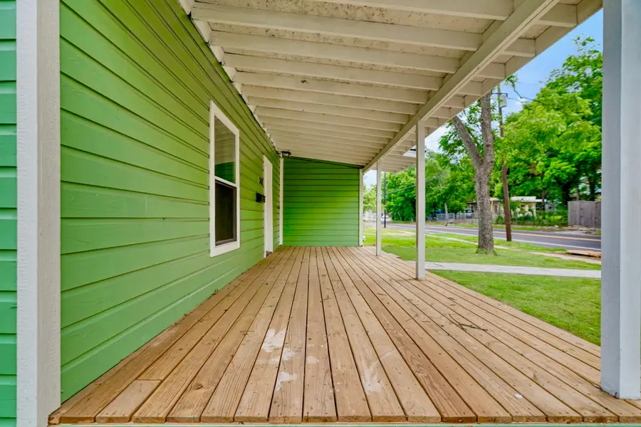 562 SW 1st, Paris, TX 75460 - #2