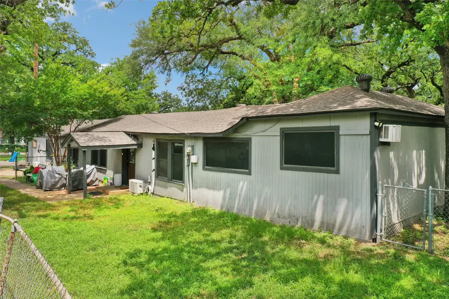 7616 Osage Trail, Lake Worth, TX 76135 - #2