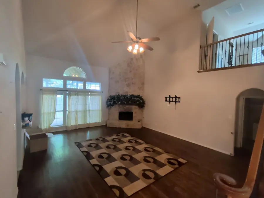 917 Greenfield Court, Kennedale, TX 76060 - #2