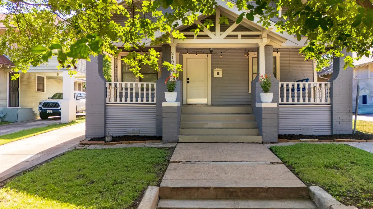 2107 College Avenue, Fort Worth, TX 76110 - #1