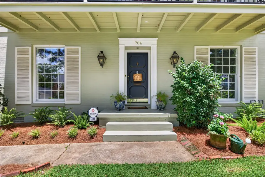 704 Oneonta Street, Shreveport, LA 71106 - #2