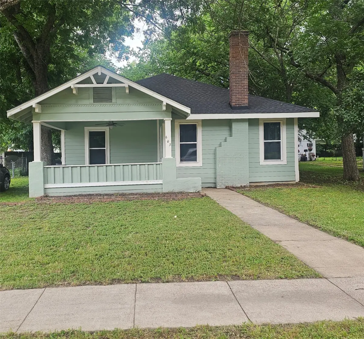 603 N Mckinney Street, Ennis, TX 75119 - #1