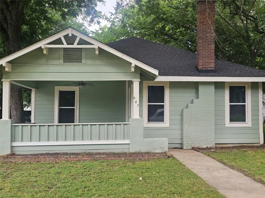 603 N Mckinney Street, Ennis, TX 75119 - #2
