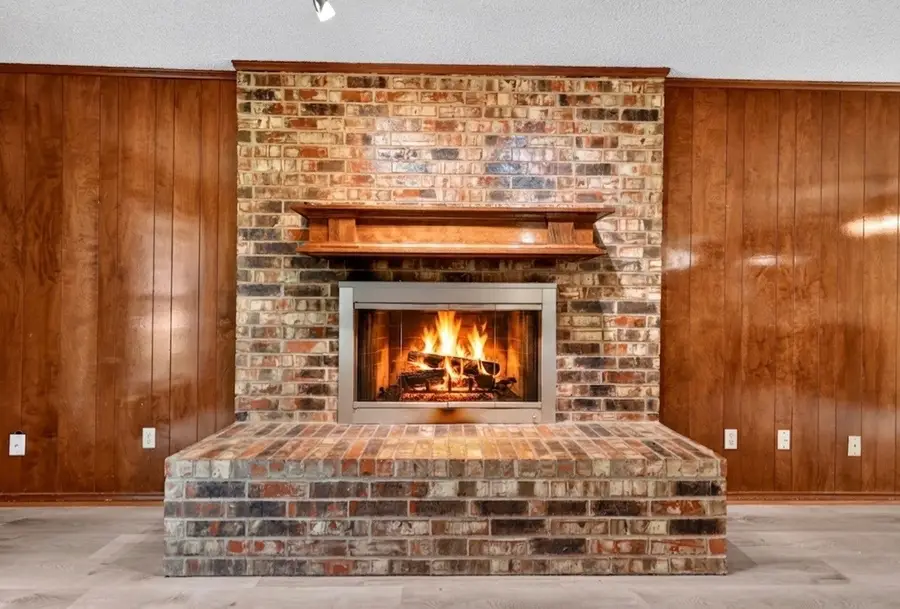 3905 Palomino Drive, Benbrook, TX 76116 - #3