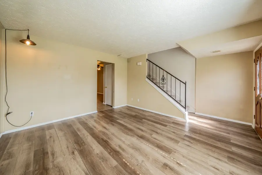 36 W Creek Lane, Grand Prairie, TX 75052 - #3