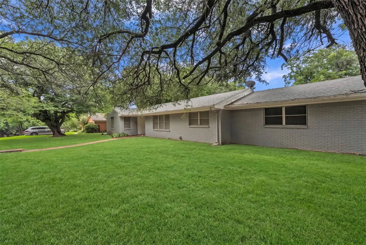 4437 Tamworth Road, Fort Worth, TX 76116 - #1