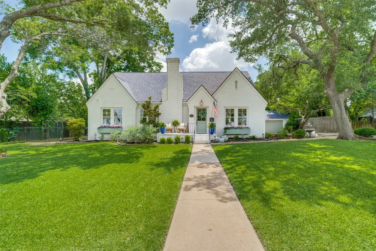 605 W Josephine Street, Weatherford, TX 76086 - #1