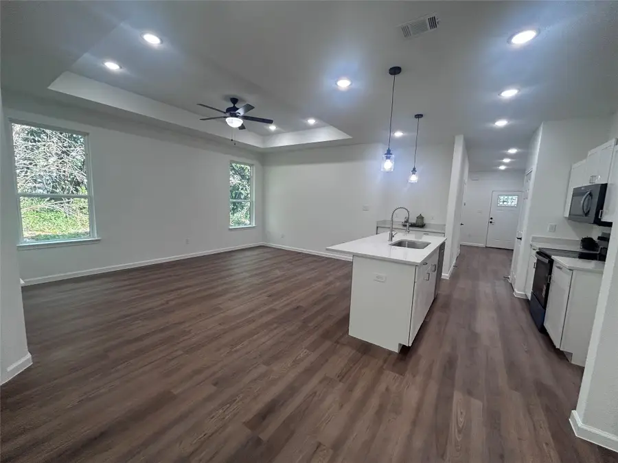 5717 San Jacinto Drive, Granbury, TX 76048 - #2