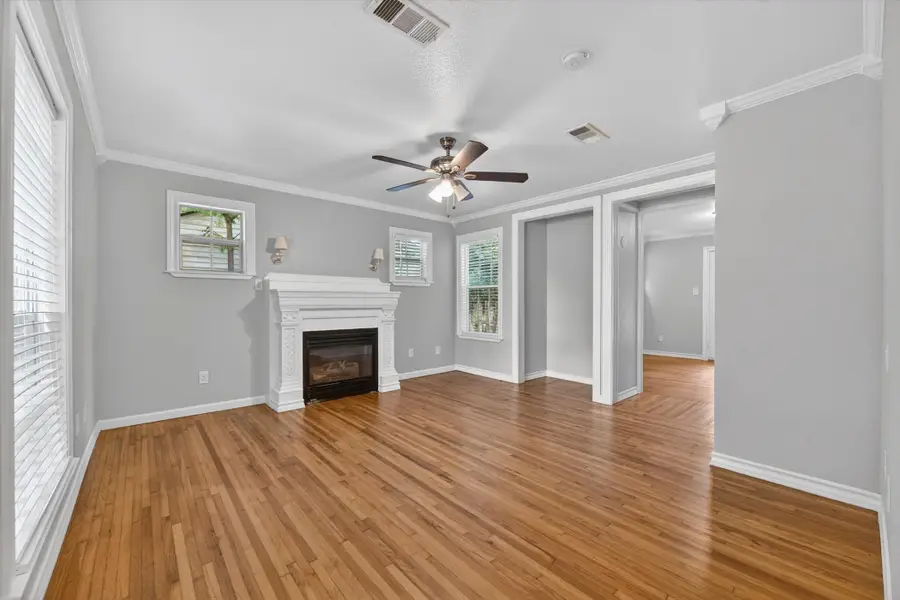 3766 Winfield Avenue, Fort Worth, TX 76109 - #3